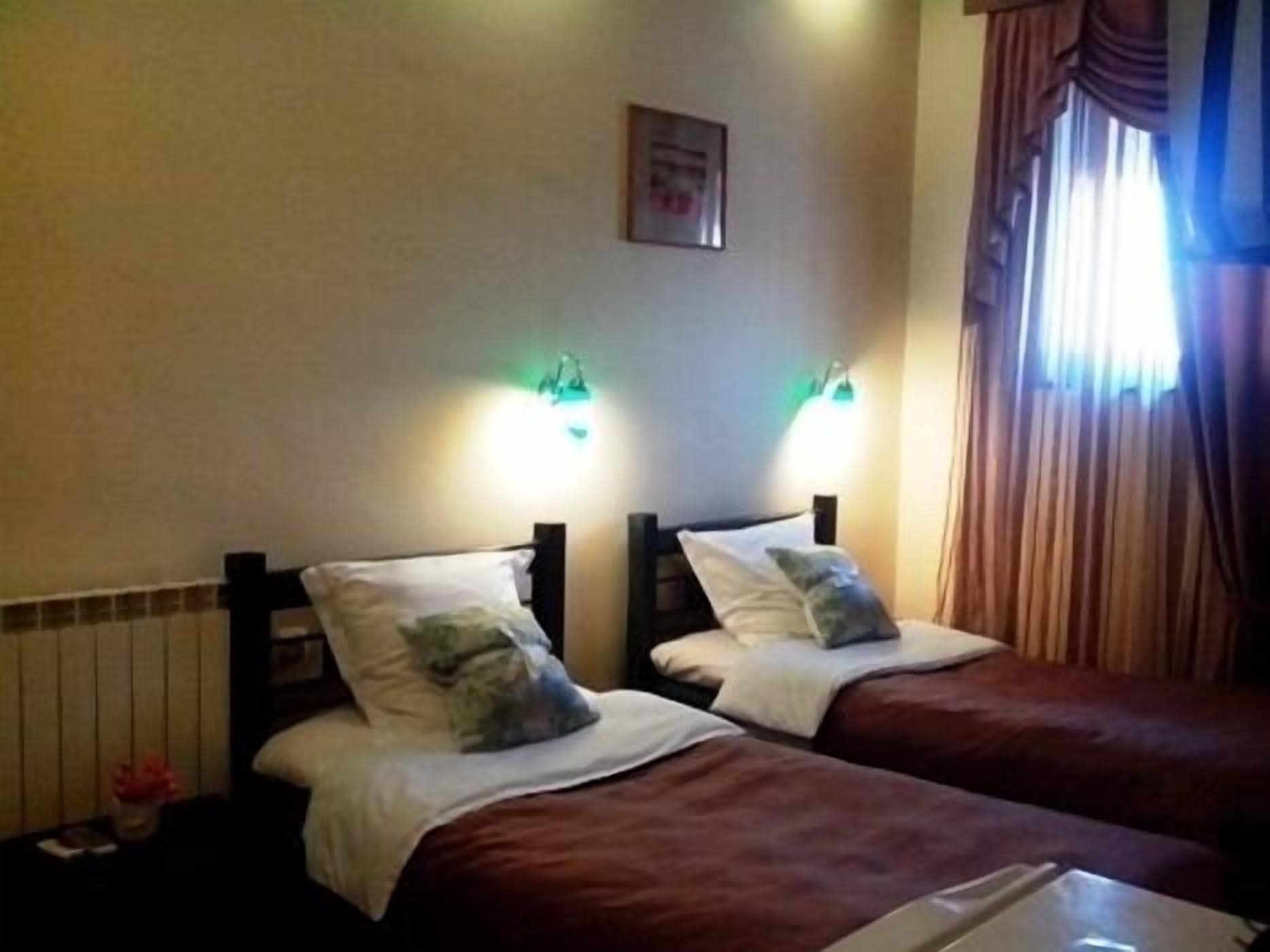 Classic Hotel Тбилиси Экстерьер фото